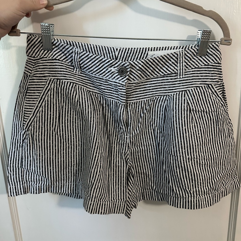 Vince Camuto Shorts